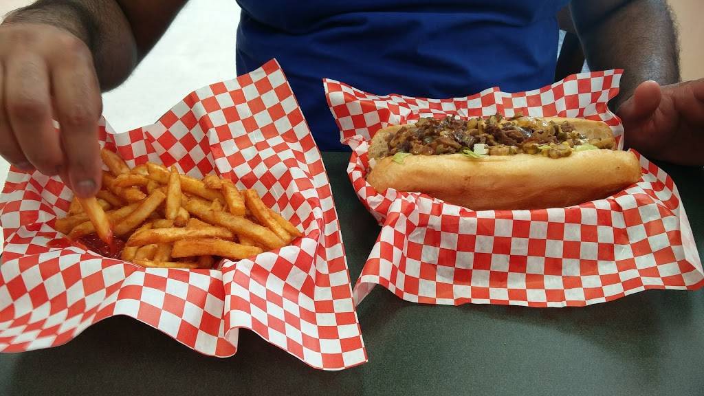 Saras Halal Burgers & NYC Gyro | restaurant | 13420A W Bellfort Blvd, Sugar Land, TX 77498, USA | 2815068153 OR +1 281-506-8153