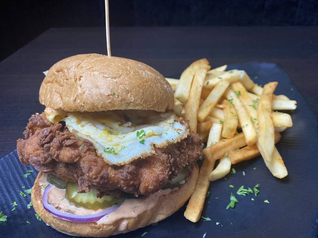 BlaqHaus NoHo | restaurant | 11671 Victory Blvd, North Hollywood, CA 91606, USA | 8183320500 OR +1 818-332-0500