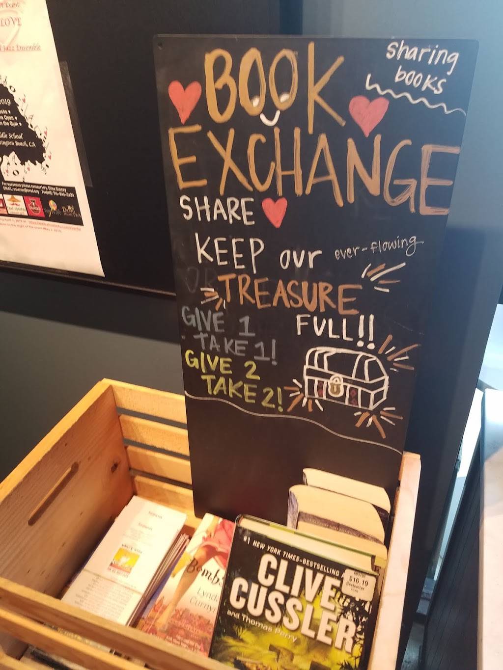 Starbucks | cafe | 6100 Warner Ave UNIT 101, Huntington Beach, CA 92647, USA | 7143759389 OR +1 714-375-9389