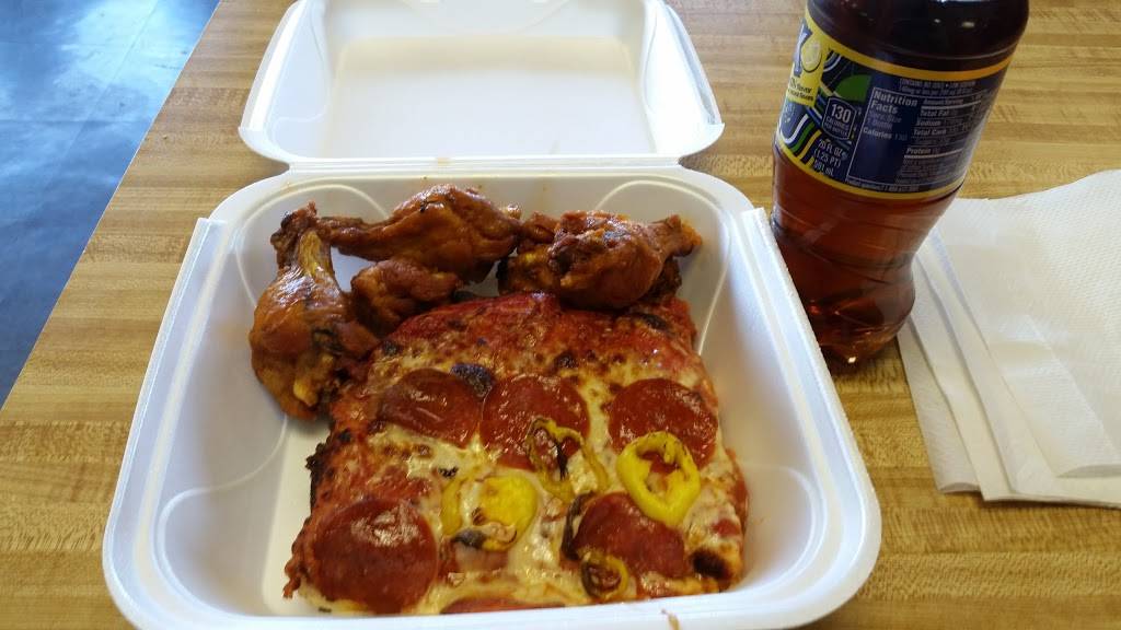 Palumbos Pizzeria | restaurant | 1065 Sheridan Dr, Tonawanda, NY 14150, USA | 7163321010 OR +1 716-332-1010