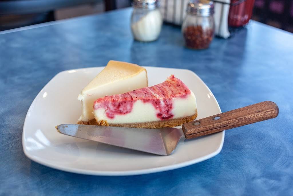 Golden Crust Pizza | restaurant | 5595 N Pecos St unit c, Denver, CO 80221, USA | 7206673173 OR +1 720-667-3173