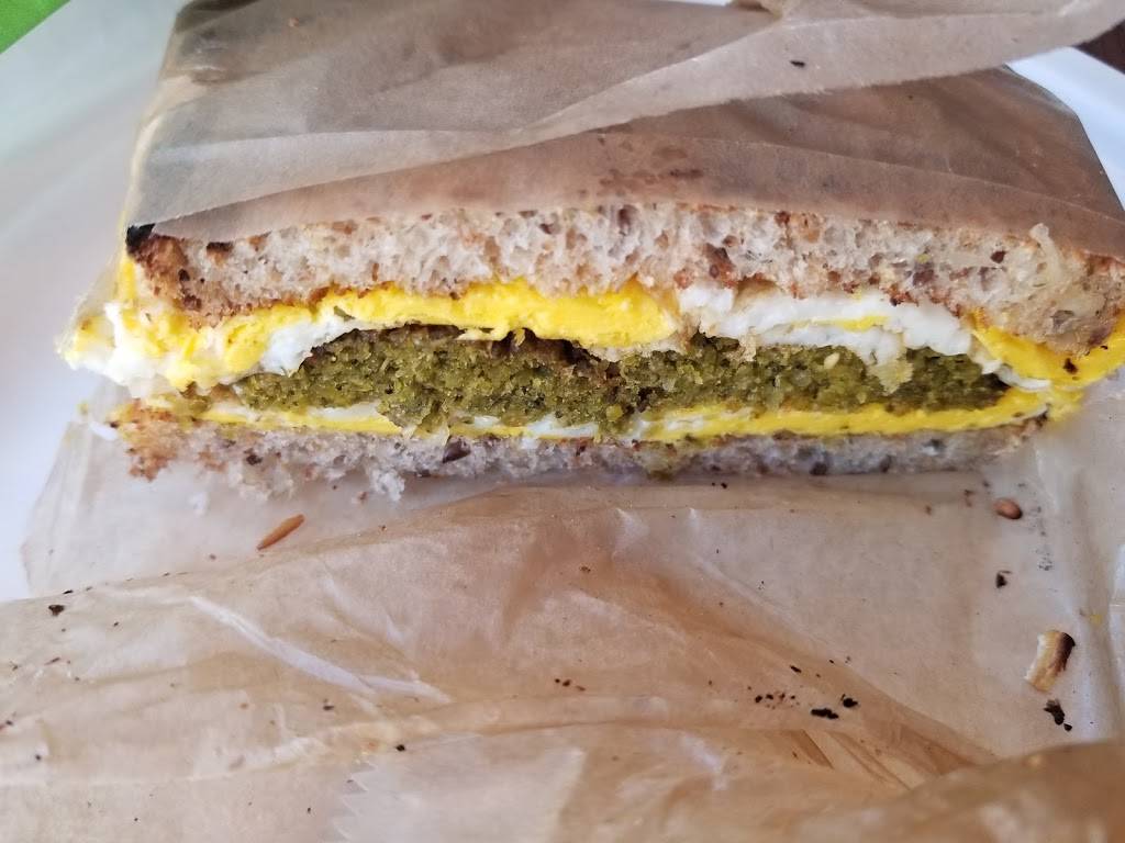 fresh&co | restaurant | 444 10th Ave, New York, NY 10001, USA | 2128672334 OR +1 212-867-2334