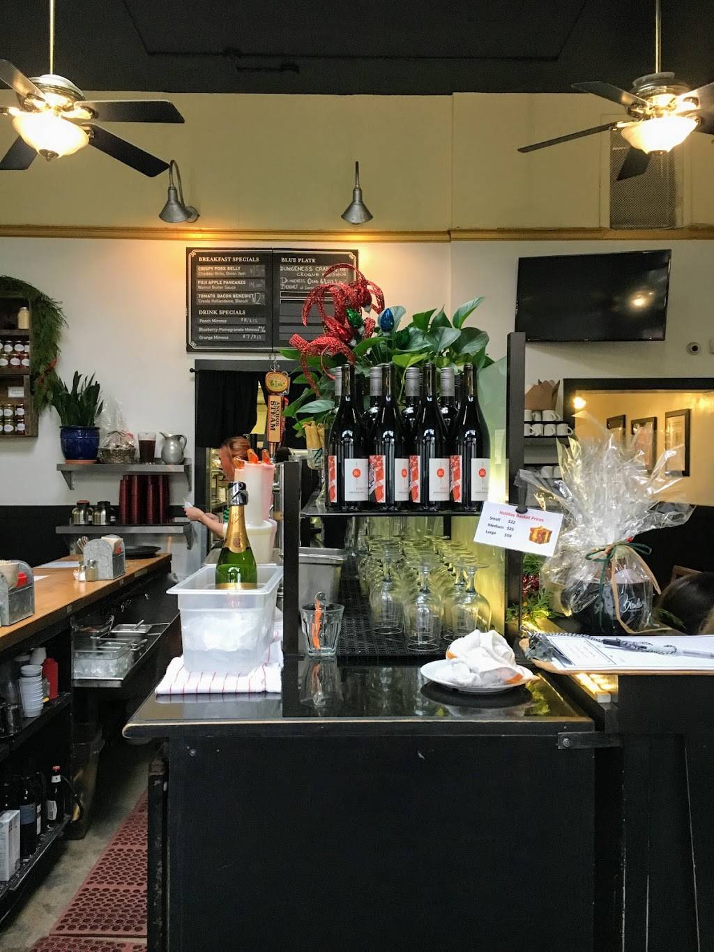 Brendas Meat & Three | restaurant | 4402, 919 Divisadero St, San Francisco, CA 94115, USA | 4159268657 OR +1 415-926-8657