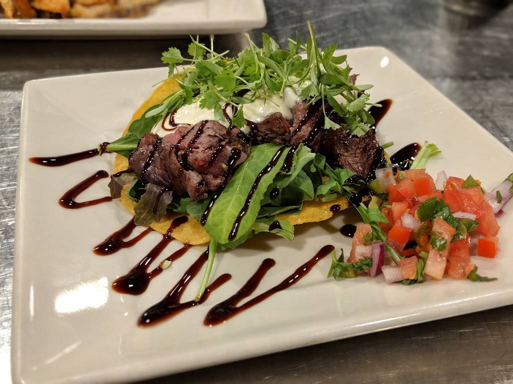 Agave Kitchen | restaurant | 501 2nd St, Hudson, WI 54016, USA | 7153810099 OR +1 715-381-0099