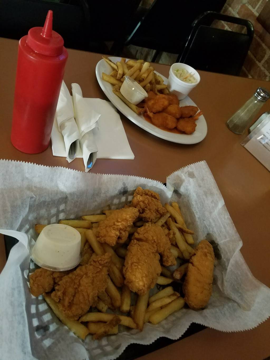 Mudville Grille | restaurant | 3105 Beach Blvd, Jacksonville, FL 32216, USA | 9043984326 OR +1 904-398-4326