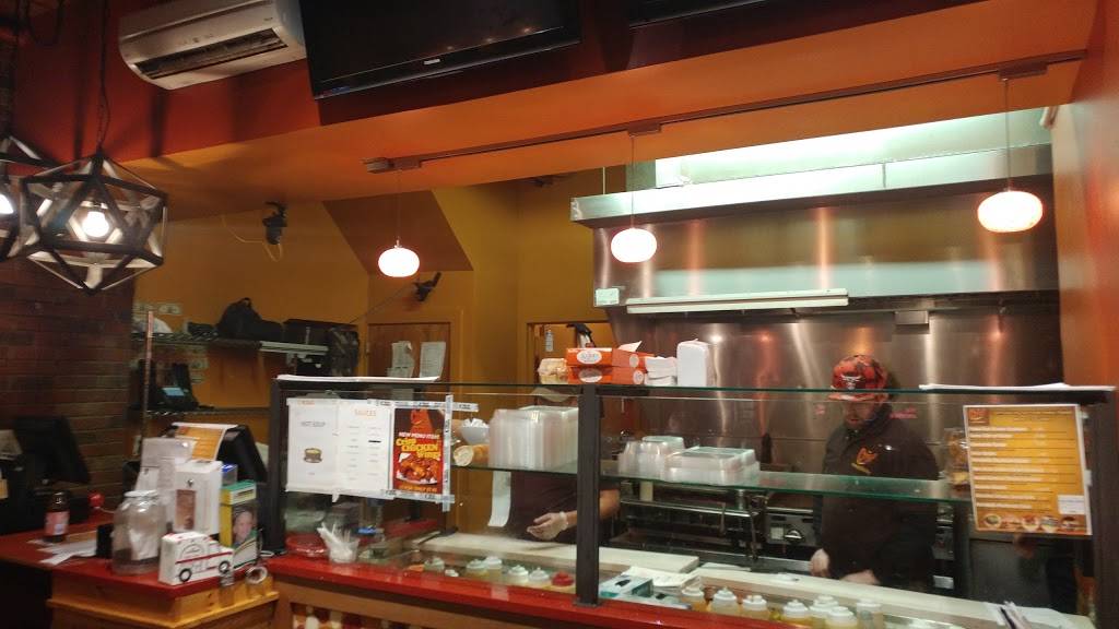 Crisp | restaurant | 3004 Avenue L, Brooklyn, NY 11210, USA | 7187584785 OR +1 718-758-4785