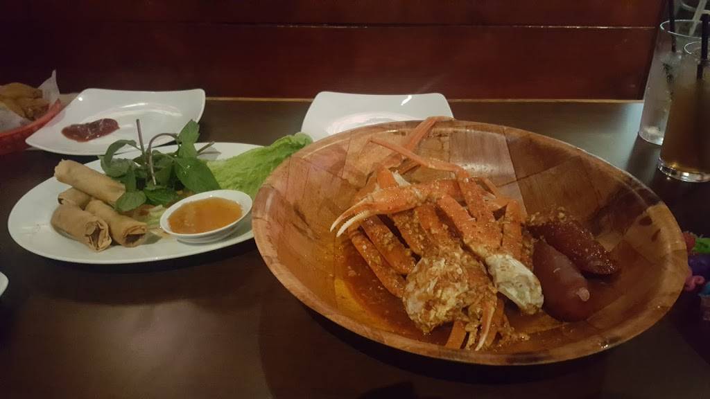 Kickin Crawfish | restaurant | 4341 FL-7, Lauderdale Lakes, FL 33319, USA | 9549905578 OR +1 954-990-5578