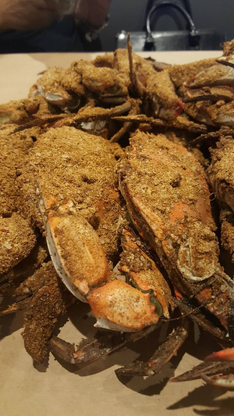 Mr. Bills Terrace Inn Crab House And Sports Bar | restaurant | 200 Eastern Blvd, Essex, MD 21221, USA | 4106875994 OR +1 410-687-5994