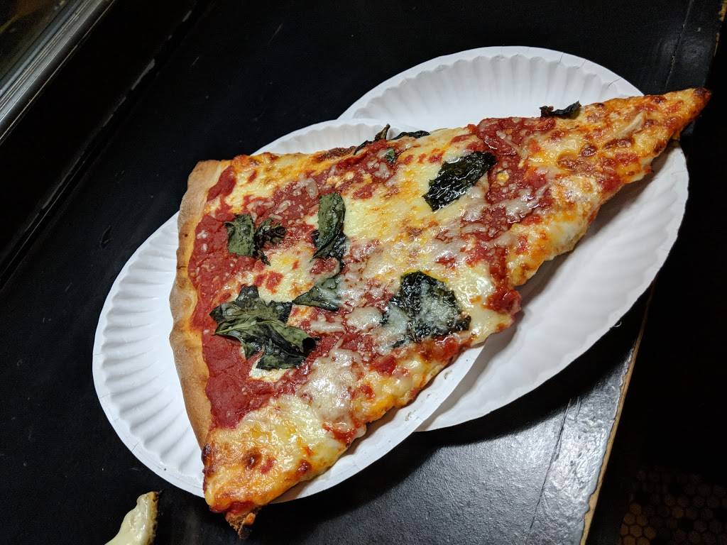 Artichoke Basilles Pizza | restaurant | 9102 4th Ave, Brooklyn, NY 11209, USA | 3476626108 OR +1 347-662-6108