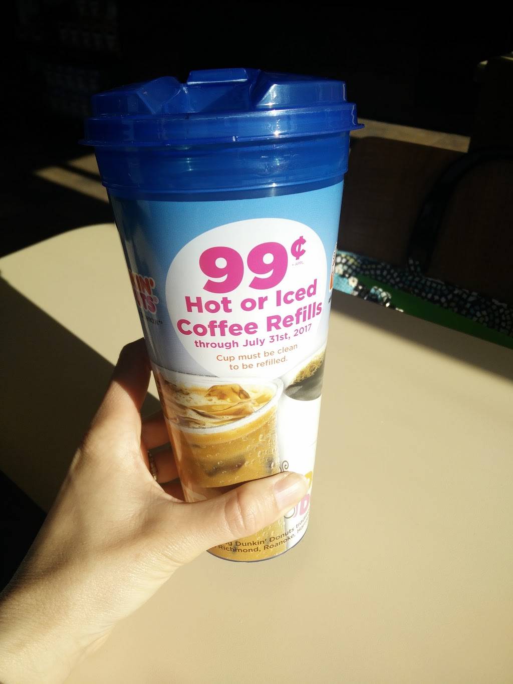 Dunkin | bakery | 1803 W Main St, Salem, VA 24153, USA | 5403752868 OR +1 540-375-2868