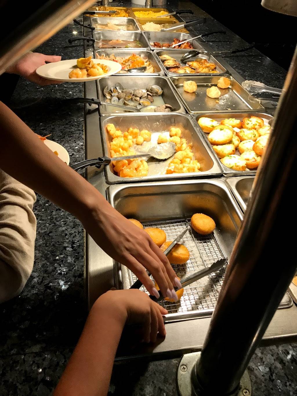 Hong Kong Buffet - Etters, PA | restaurant | 128 Newberry Pkwy, Goldsboro, PA 17319, USA | 7179326868 OR +1 717-932-6868