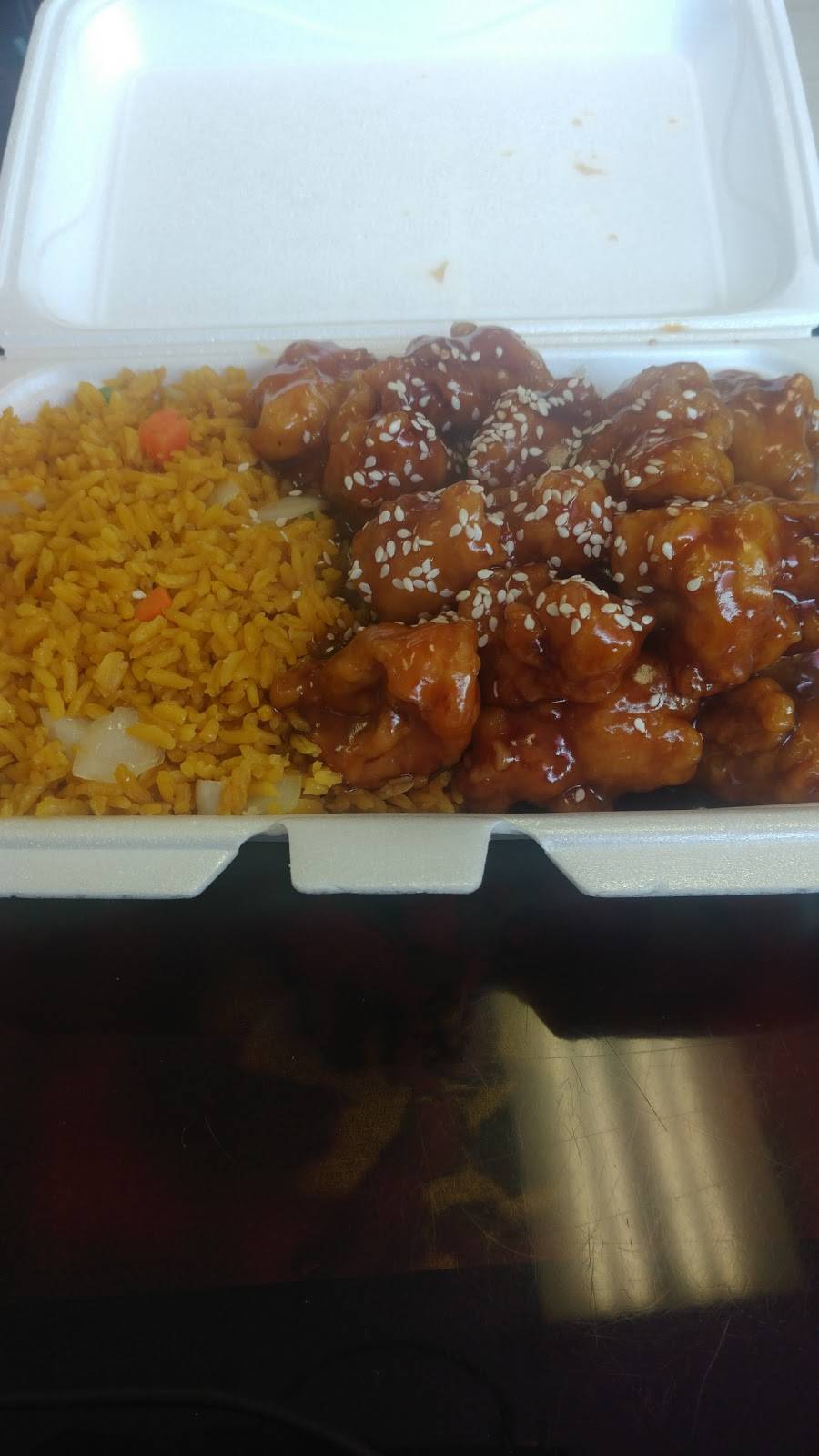 Wok N Roll | restaurant | 2828 E Magnolia Ave, Knoxville, TN 37914, USA | 8655232128 OR +1 865-523-2128