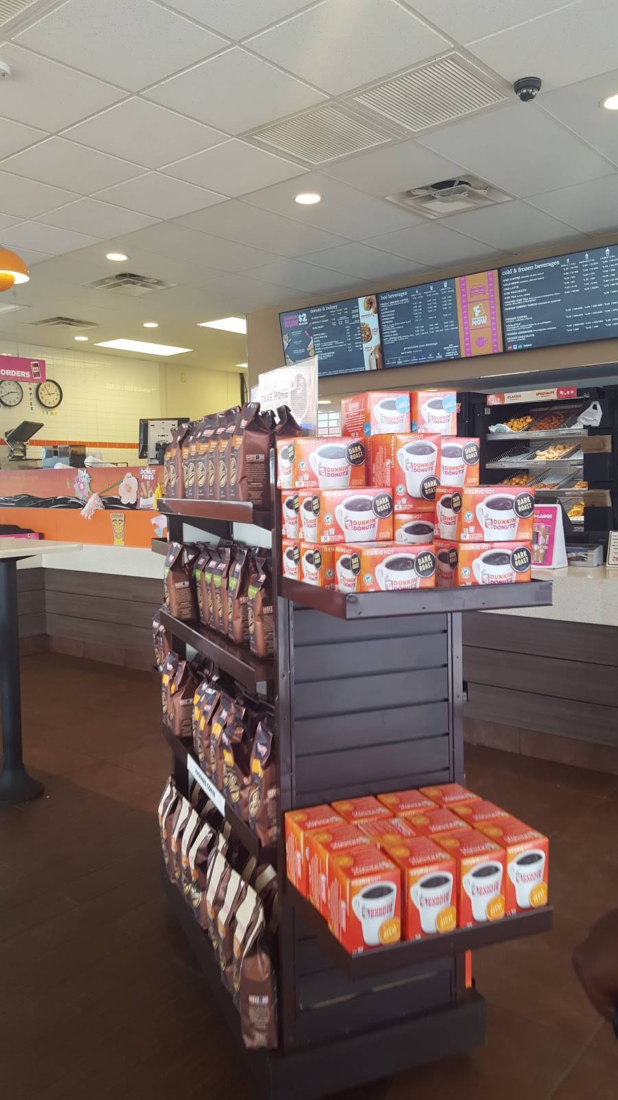 Dunkin | bakery | 170 Eastern Blvd, Canandaigua, NY 14424, USA | 5854126233 OR +1 585-412-6233