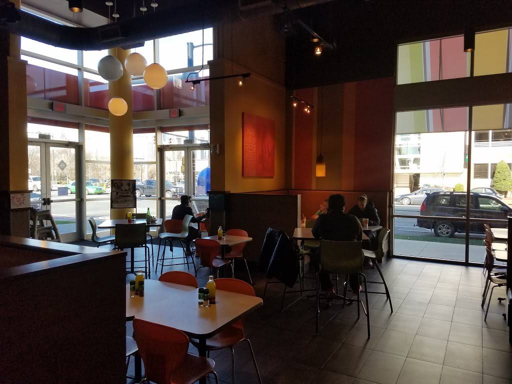 Zoës Kitchen | restaurant | 1055 Metropolitan Ave Ste 110, Charlotte, NC 28204, USA | 7043475858 OR +1 704-347-5858