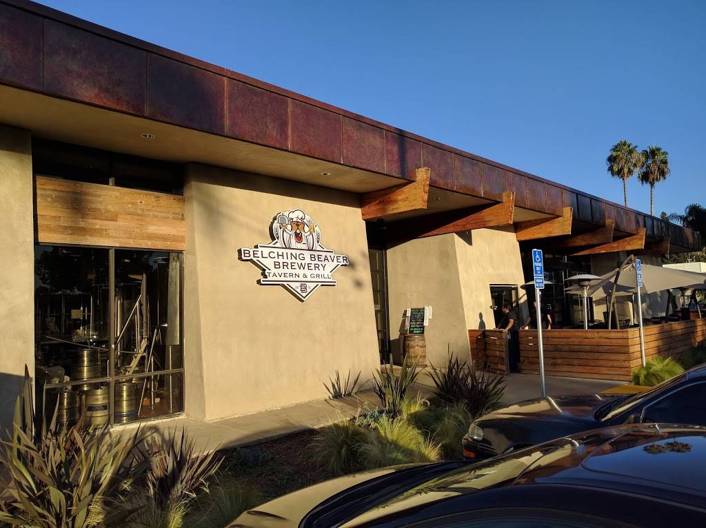 Belching Beaver Brewery Tavern and Grill | restaurant | 302 E Broadway, Vista, CA 92084, USA | 7602958599 OR +1 760-295-8599