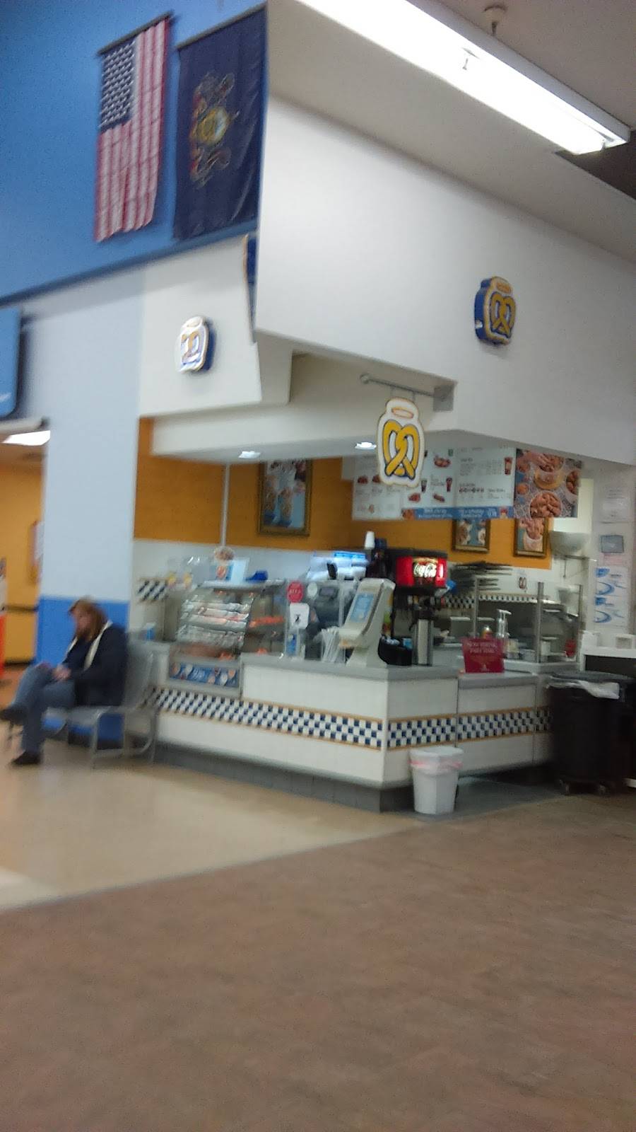Auntie Annes | restaurant | 100 Sara Way, Belle Vernon, PA 15012, USA | 7249294257 OR +1 724-929-4257