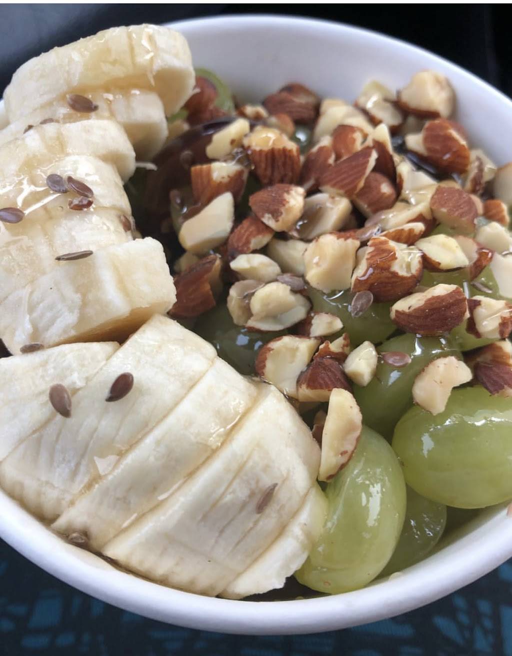 Farm Fresh Bowls | restaurant | 5427 W Cypress Ave, Visalia, CA 93277, USA | 5597325600 OR +1 559-732-5600