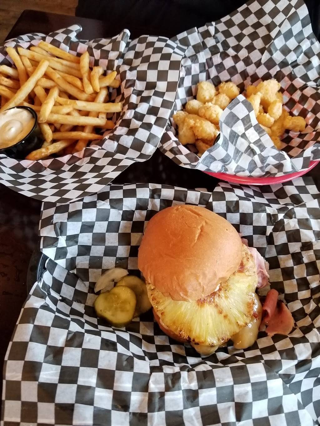 Tipsy Cow | restaurant | 102 King St, Madison, WI 53703, USA | 6082871455 OR +1 608-287-1455