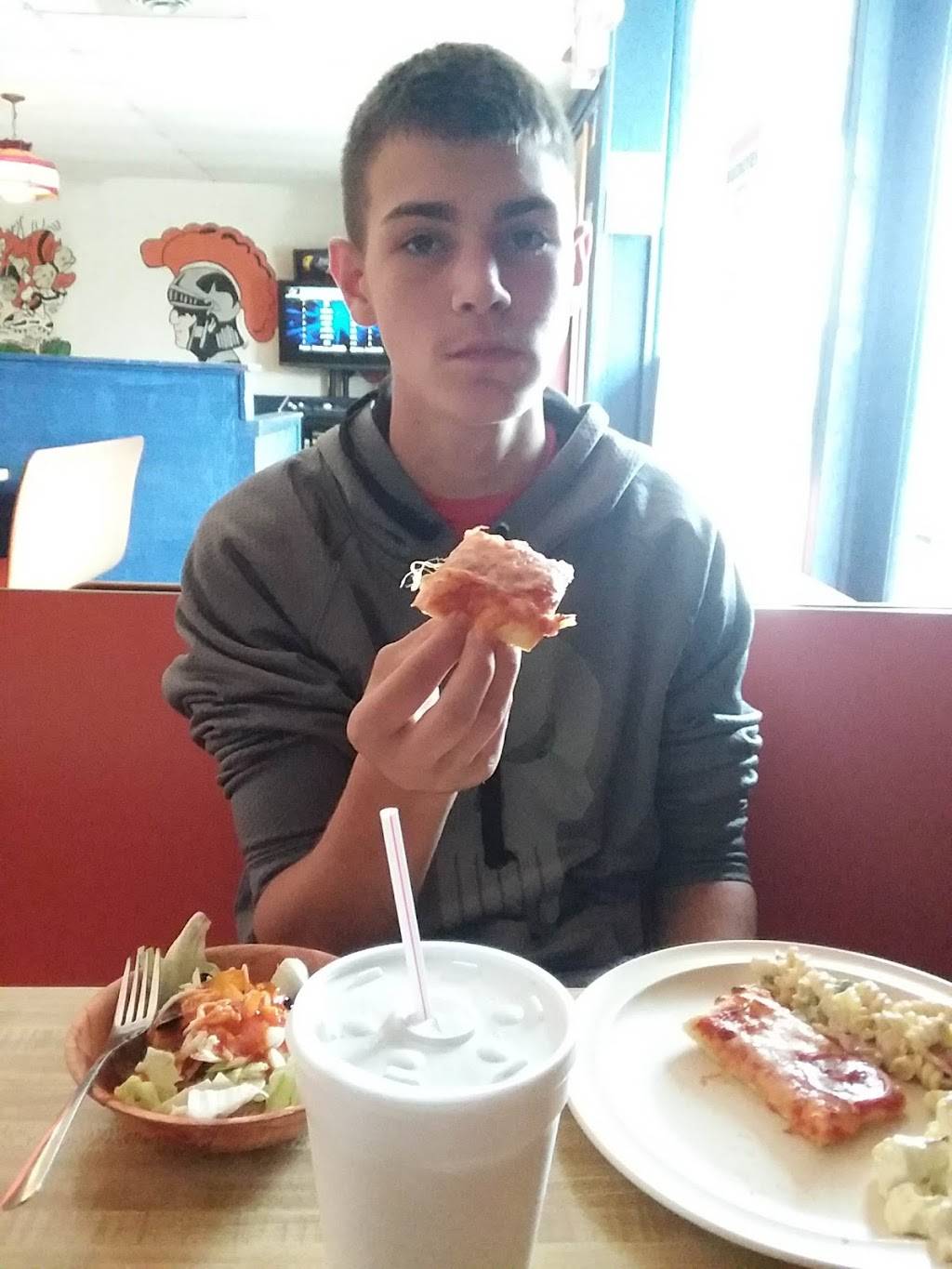 Terrys Pizza Shoppe | restaurant | 433 W State St, Newcomerstown, OH 43832, USA | 7404986234 OR +1 740-498-6234