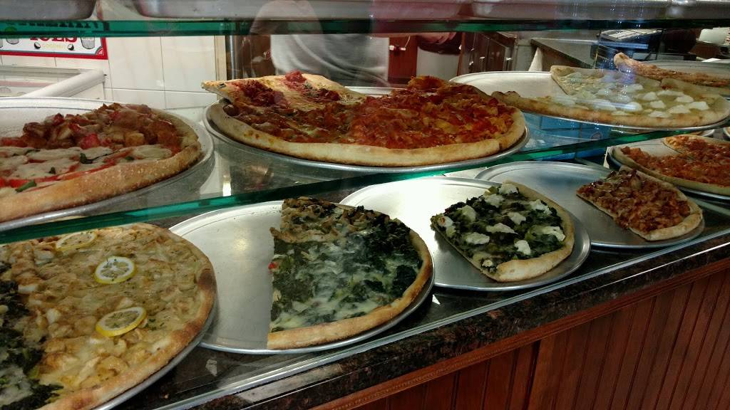 Via Roma Pizza | restaurant | 1308 Hicksville Rd, Massapequa, NY 11758, USA | 5167988800 OR +1 516-798-8800