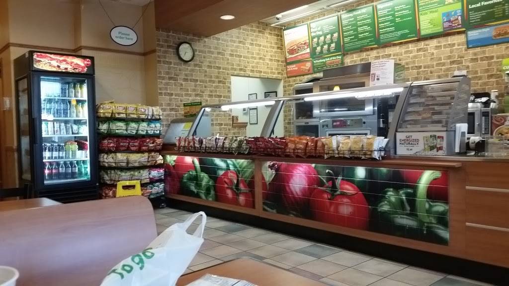 Subway Restaurants | restaurant | Westland Plaza, 8302 N Eldridge Pkwy #210, Houston, TX 77041, USA | 2818073776 OR +1 281-807-3776