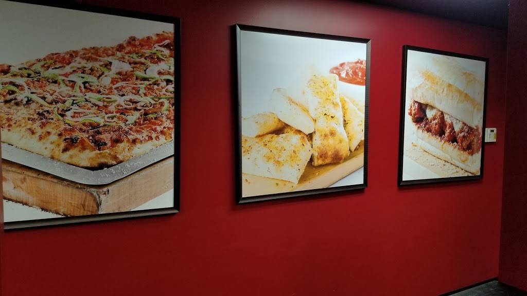 Foxs Pizza Den | restaurant | 407 E 6th Ave, Tarentum, PA 15084, USA | 7242246923 OR +1 724-224-6923