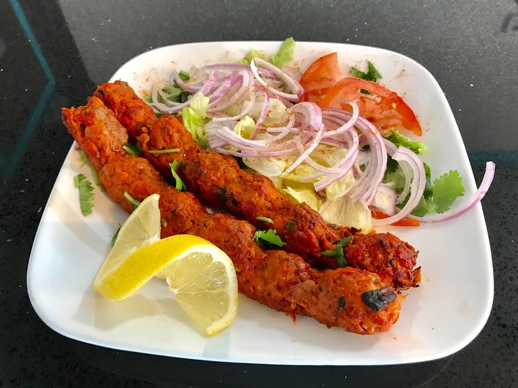 Halal Shamiana Restaurant | restaurant | 816 Britannia Rd W unit 101, Mississauga, ON L5V 0A6, Canada | 9055675087 OR +1 905-567-5087