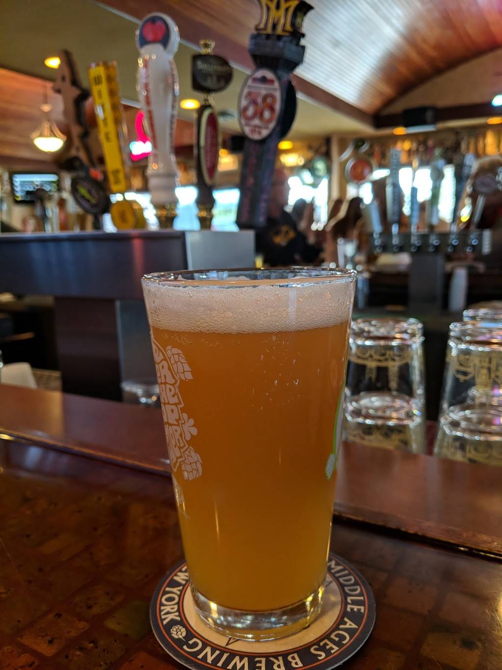 Sammy Malones | restaurant | 2 Oswego St, Baldwinsville, NY 13027, USA | 3156355407 OR +1 315-635-5407