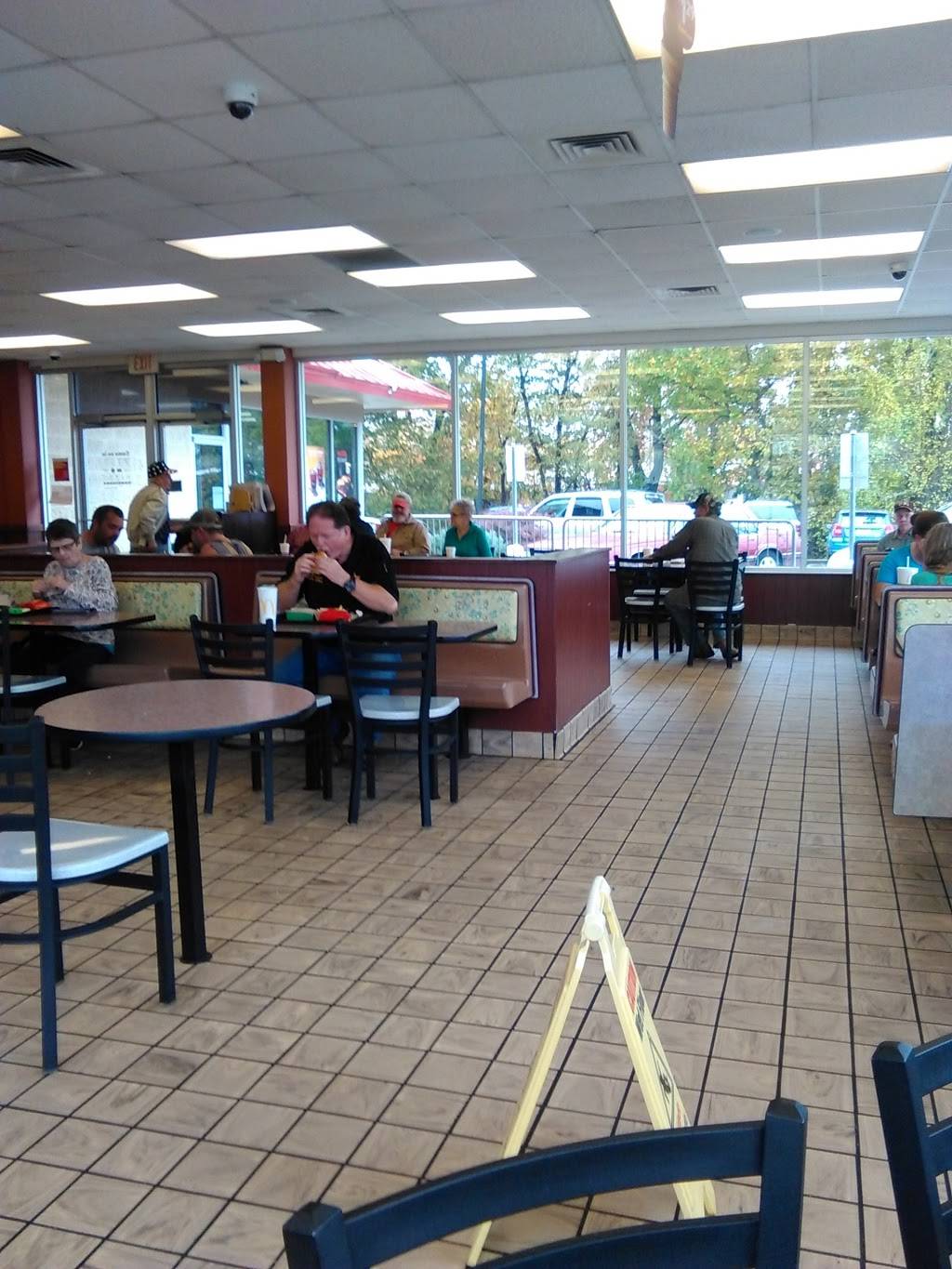 McDonalds | cafe | 1019 Mineral Wells Ave, Paris, TN 38242, USA | 7316424499 OR +1 731-642-4499