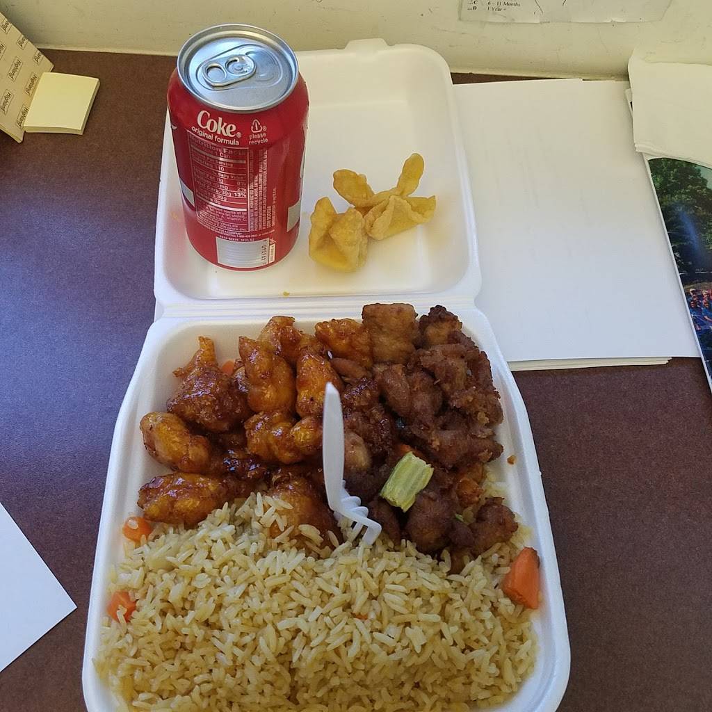 Ho Ho Chinese Restaurant | restaurant | 3350 N Downing St, Denver, CO 80205, USA | 3032962777 OR +1 303-296-2777