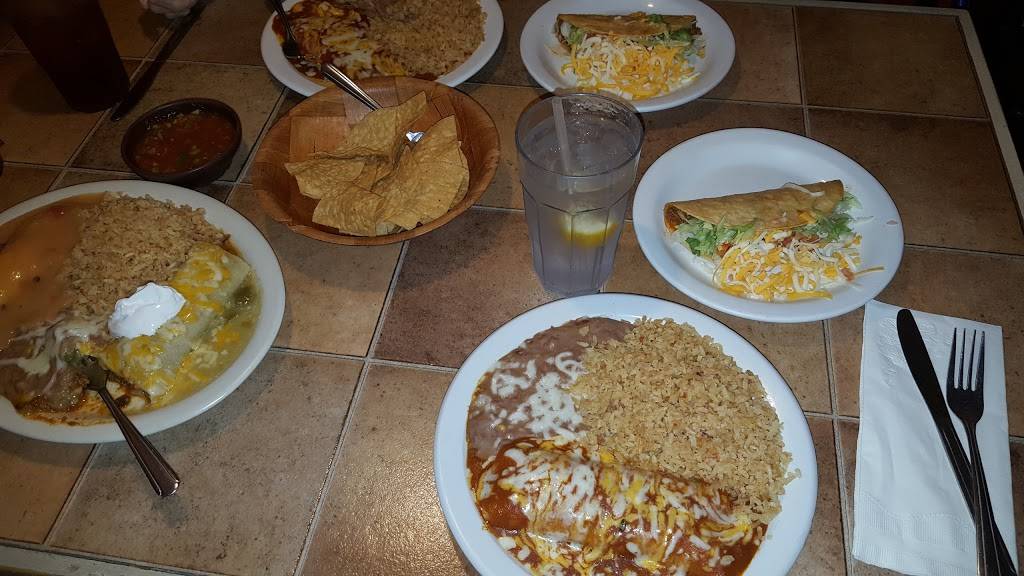 Franciscos | restaurant | 2280 Myers St, Oroville, CA 95966, USA | 5305343511 OR +1 530-534-3511