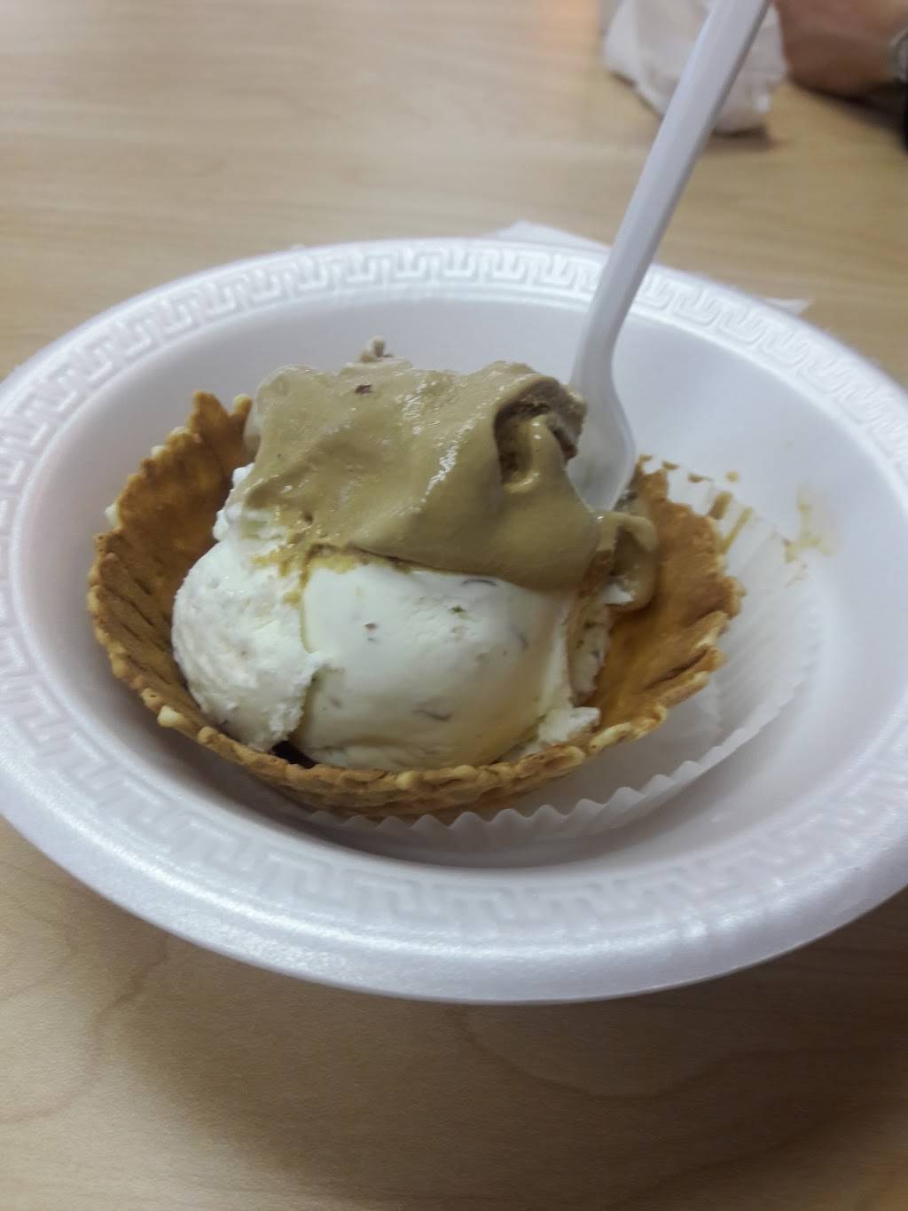 La Michoacana Ice Cream & Snacks | restaurant | 980 Bloomington Ave suite d, Bloomington, CA 92316, USA | 9518472545 OR +1 951-847-2545