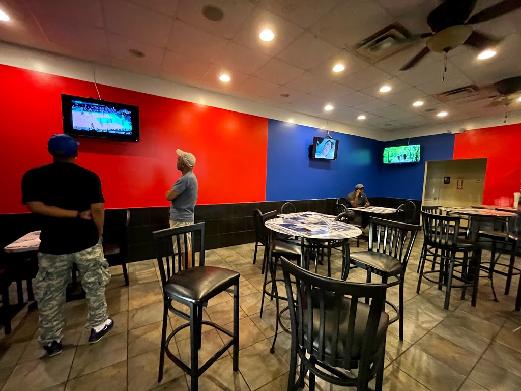 Rookiez Wingz | restaurant | 1047 Jeff Rd NW, Huntsville, AL 35806, USA | 2568019949 OR +1 256-801-9949