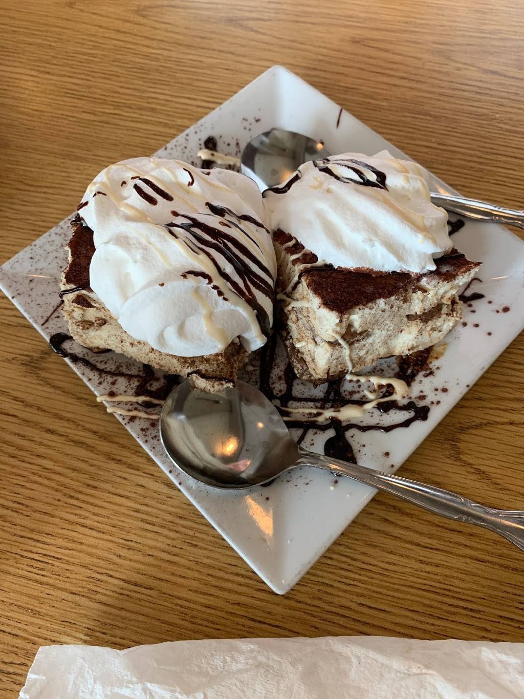 Amore Brick Oven Pizza | meal takeaway | 23111 Fashion Dr, Estero, FL 33928, USA | 2399924500 OR +1 239-992-4500