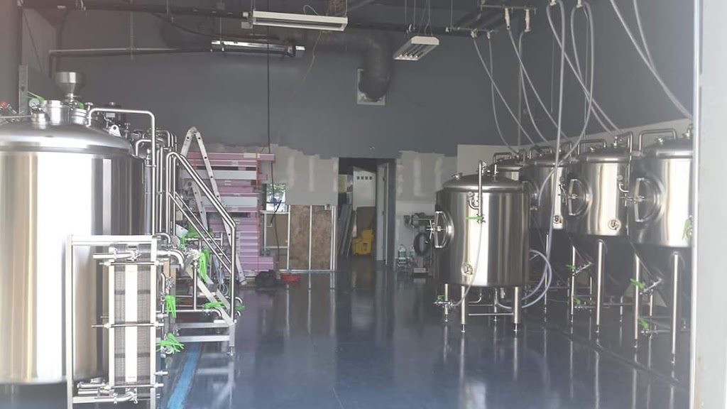 Wide Awake Brewing Company | restaurant | 101 Button Hall Ave, Goose Creek, SC 29445, USA | 8436088597 OR +1 843-608-8597