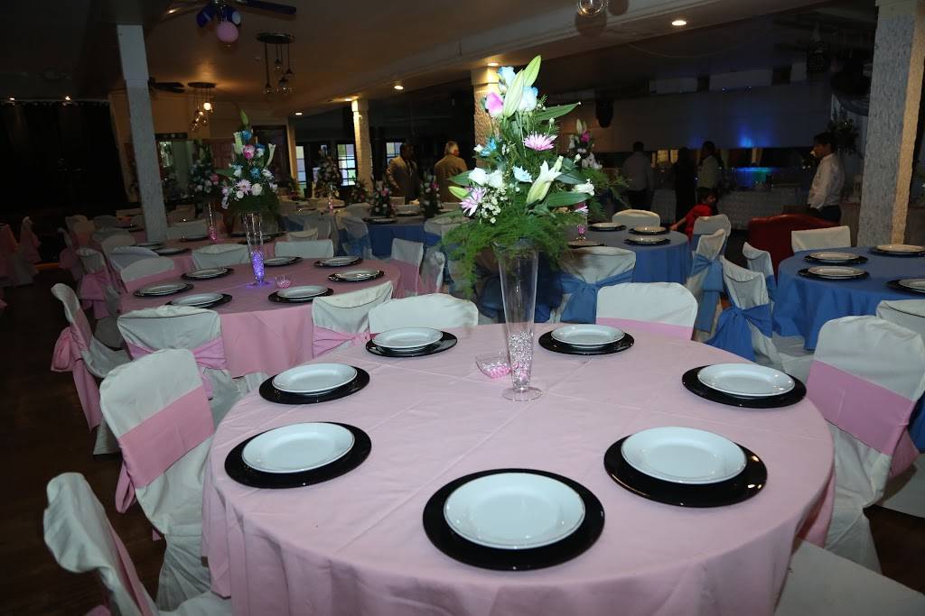 El Criollo Restaurant | restaurant | 99 Broadway, Newark, NJ 07104, USA | 9734855333 OR +1 973-485-5333