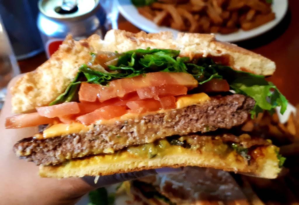 Gambrinus Brasserie Artisanale | restaurant | 3160 Boulevard des Forges, Trois-Rivières, QC G8Z 1V6, Canada | 8196913371 OR +1 819-691-3371