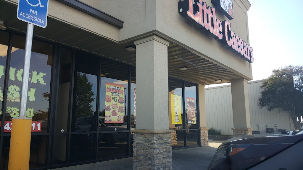 Little Caesars Pizza | meal delivery | 2041 N Mall Dr SUITE D, Alexandria, LA 71303, USA | 3185288908 OR +1 318-528-8908