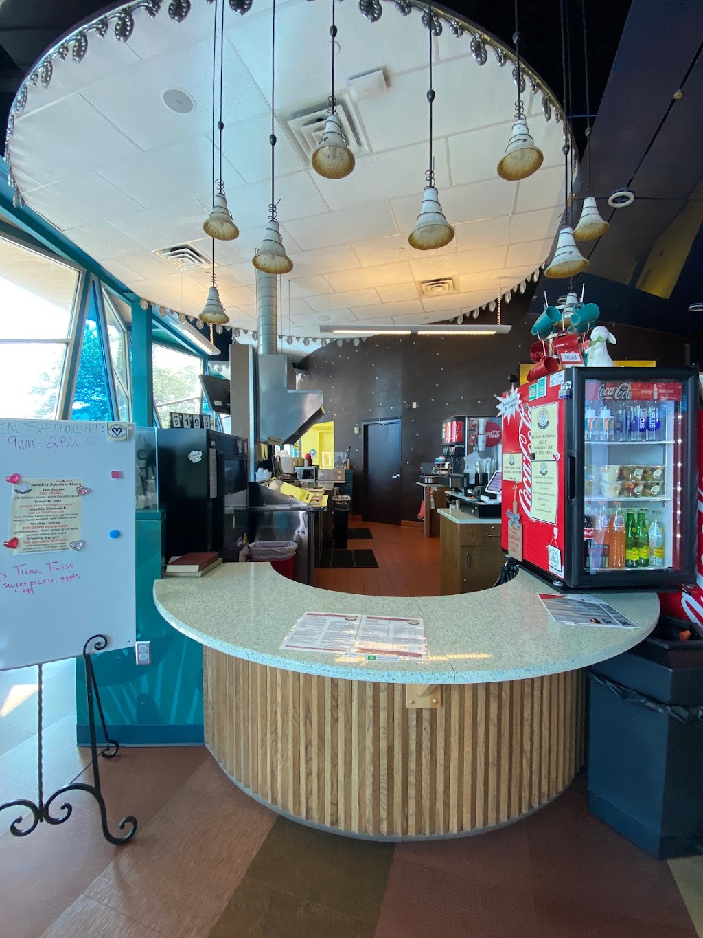 Helen’s Bistro and Bakery | restaurant | 33 W Beauregard Ave, San Angelo, TX 76903, USA | 3252128255 OR +1 325-212-8255