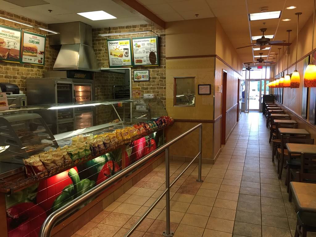 Subway | restaurant | Centre commercial Place des 4-Bourgeois, 999 Avenue de Bourgogne, Québec, QC G1W 4S6, Canada | 4186571919 OR +1 418-657-1919