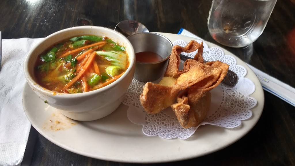 Thai Lagoon | restaurant | 2322 W North Ave, Chicago, IL 60647, USA | 7734895747 OR +1 773-489-5747