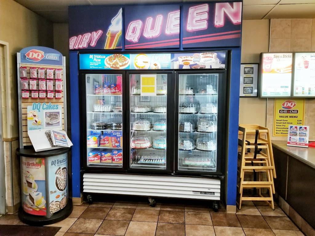 Dairy Queen Grill & Chill | restaurant | 2678 N Hwy 67, Florissant, MO 63033, USA | 3148375655 OR +1 314-837-5655