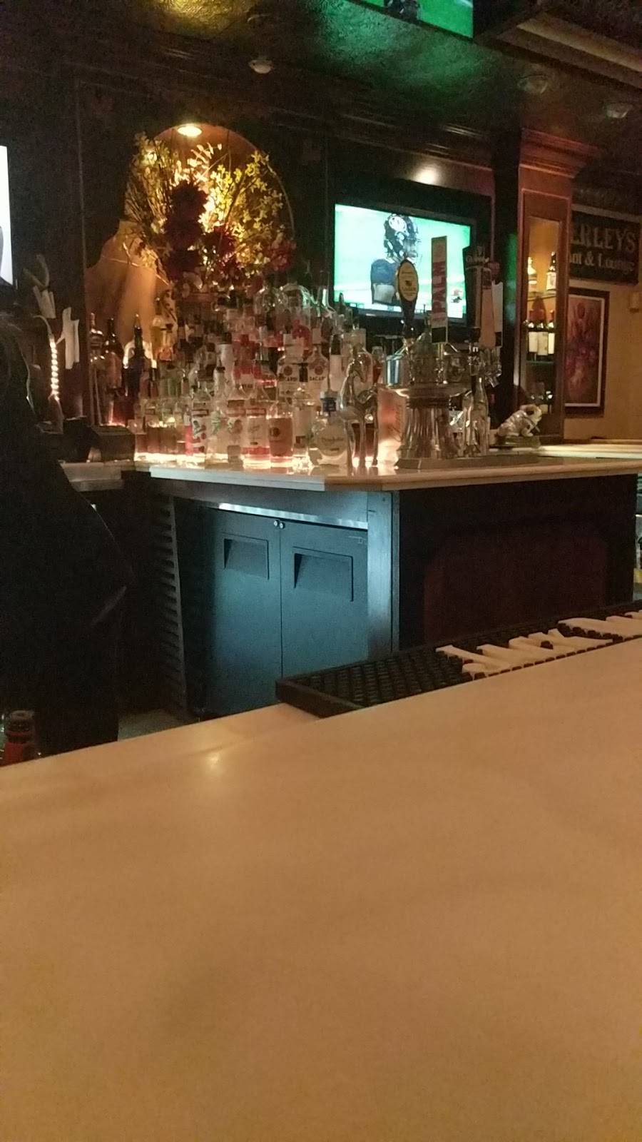 Waverly Tavern Restaurant | restaurant | 286 Maple Ave, Cheshire, CT 06410, USA | 2032725998 OR +1 203-272-5998