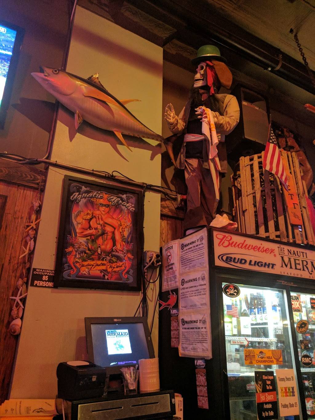 Nauti Mermaid | restaurant | 1378 W 6th St, Cleveland, OH 44113, USA | 2167716175 OR +1 216-771-6175