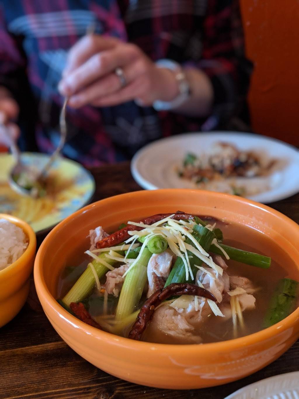 Ugly Baby | restaurant | 407 Smith St, Brooklyn, NY 11231, USA | 3476893075 OR +1 347-689-3075