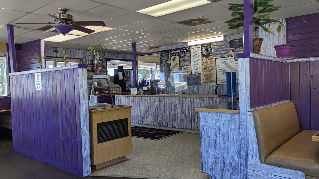 RJs Restaurant | restaurant | 920 W Tyler St, Burns, OR 97720, USA | 5415736346 OR +1 541-573-6346