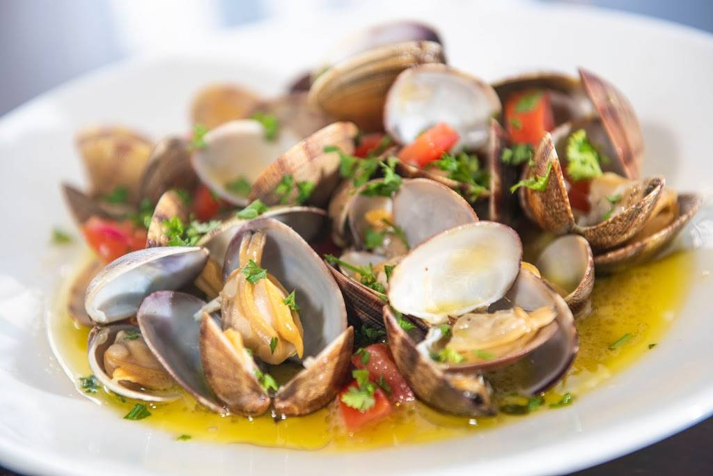 The Red Door | restaurant | 741 W Washington St, San Diego, CA 92103, USA | 6192956000 OR +1 619-295-6000