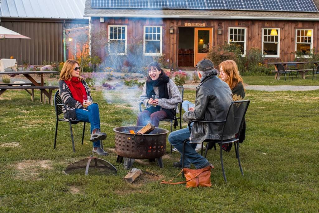 Arrowood Farms | restaurant | 236 Lower Whitfield Rd, Accord, NY 12404, USA | 8452530389 OR +1 845-253-0389