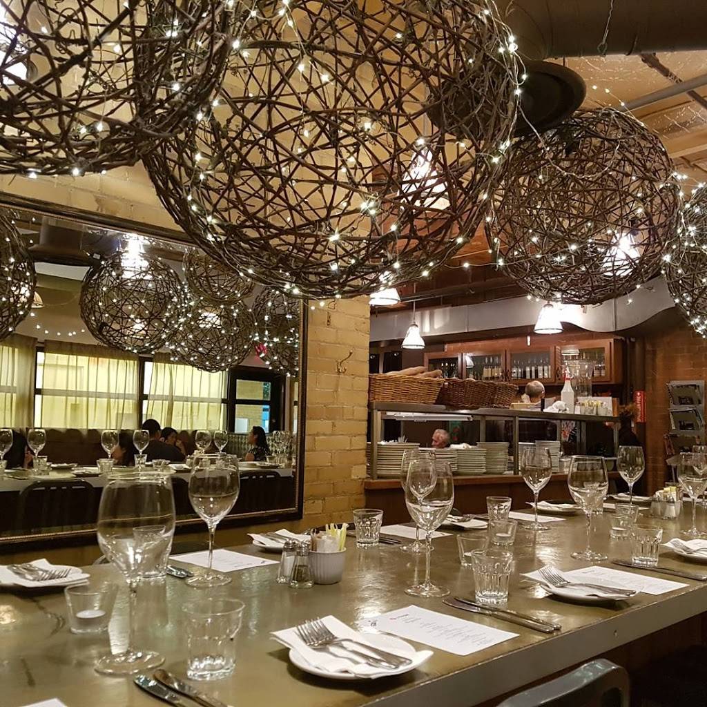 Mangia & Bevi | restaurant | 260 King St E, Toronto, ON M5A 4L5, Canada | 4166131236 OR +1 416-613-1236