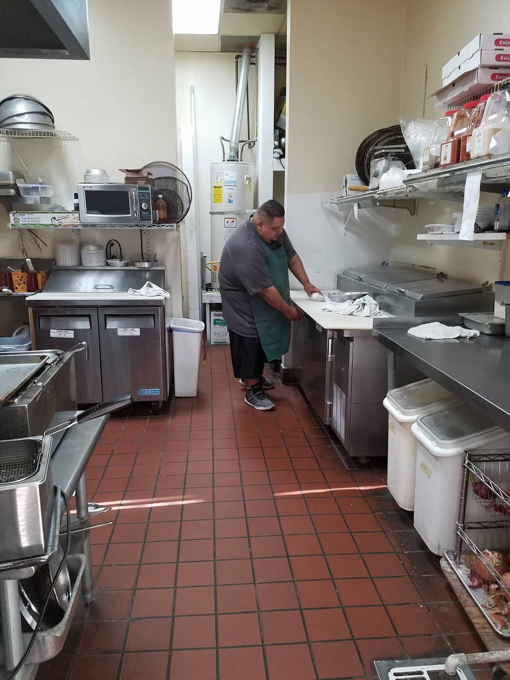 Razs Little Italy | meal delivery | 23233 Saticoy St #104, Canoga Park, CA 91304, USA | 8183486822 OR +1 818-348-6822